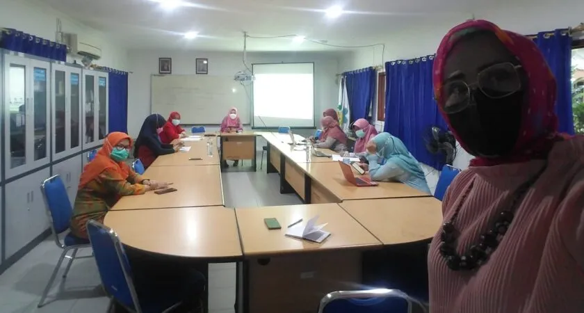 Dosen Berpengalaman dan Profesional